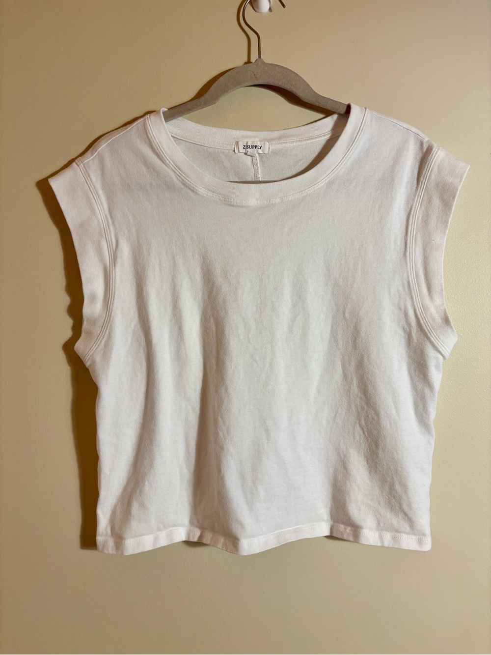 Z Supply Women's Flex Cropped Muscle Tee White Sleeveless Boxy Top Relaxed Fit